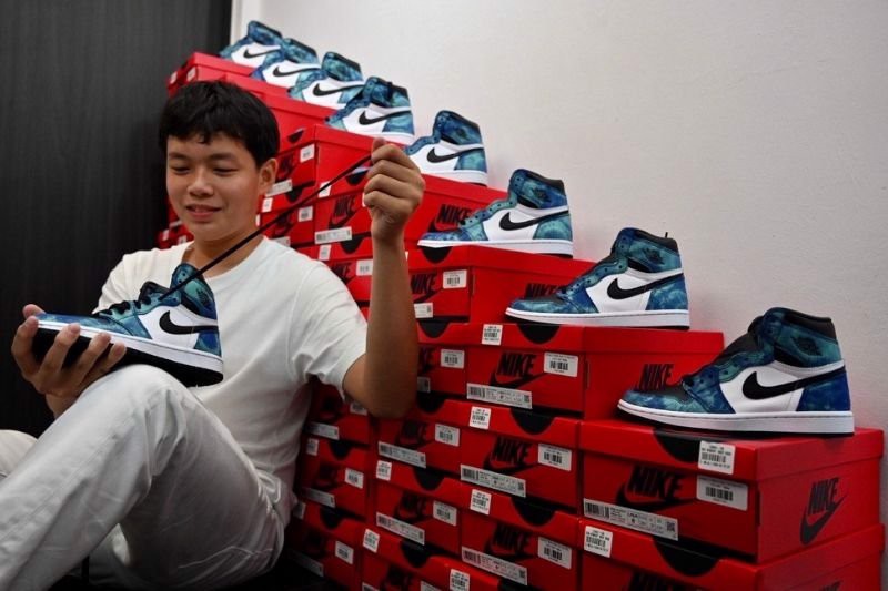 mot-dinh-nghia-moi-ve-thi-truong-ban-lai-cua-sneakers