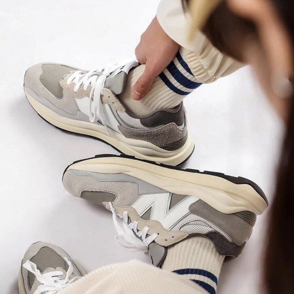 Hinh anh 2: 12 doi giay New Balance dang mua nhat nam 2021 (Phan 1)