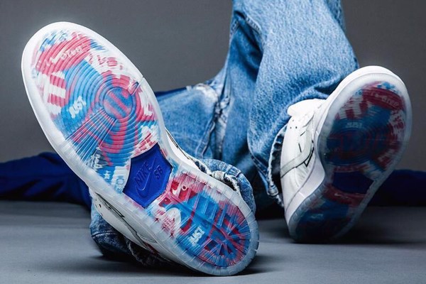 Jeff Staple x Nike SB Dunk Low “Just Vote” - Đôi giày của ngày bầu cử Hinh anh 2: Jeff Staple x Nike SB Dunk Low “Just Vote” - Doi giay cua ngay bau cu