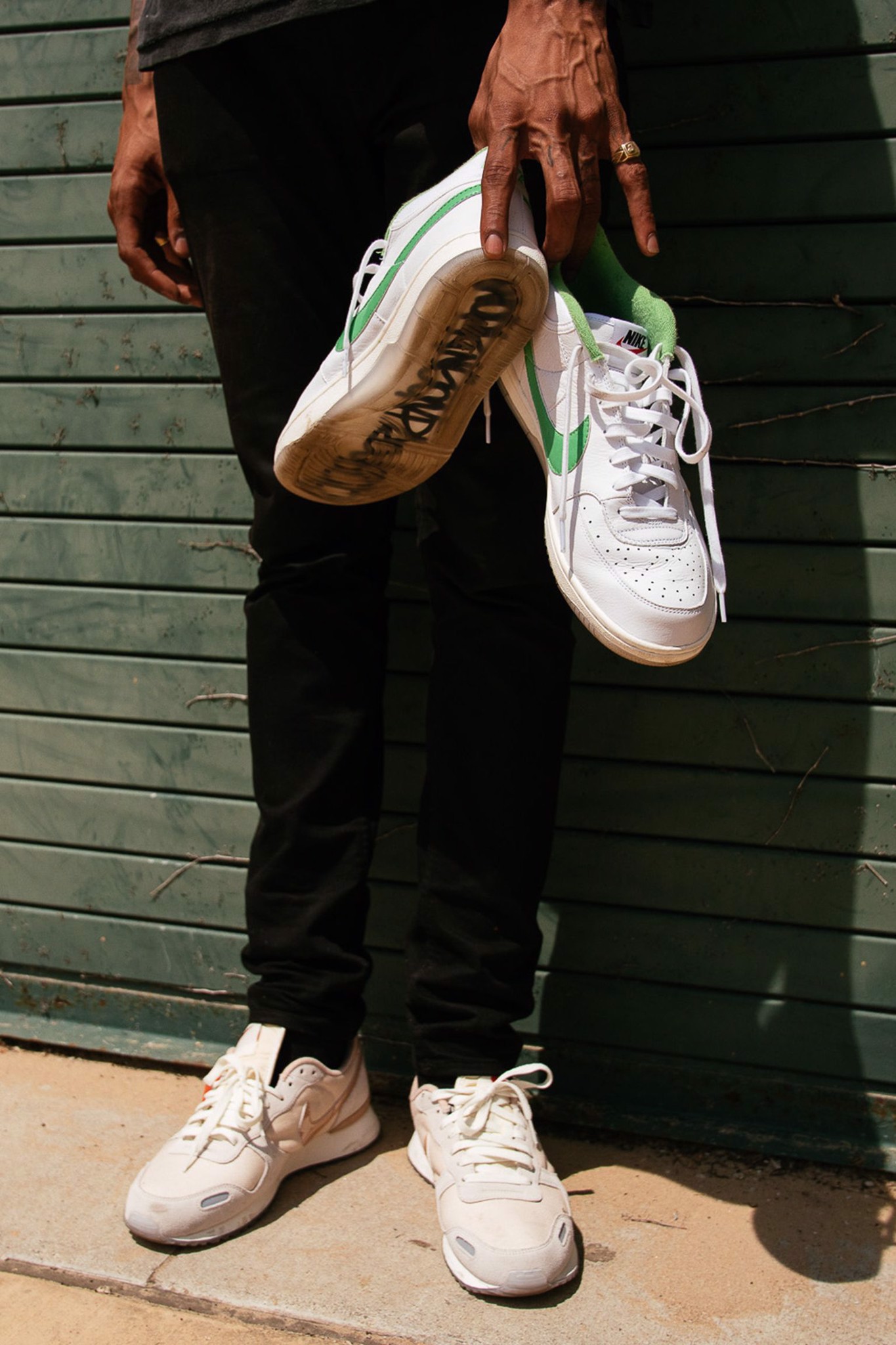 su-giao-thoa-giua-ju-working-on-projects-va-nike-sky-force