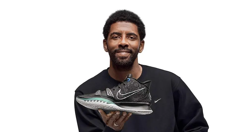 Kyrie 7 Pre-Heat danh dau su tro lai manh me cua nha vua