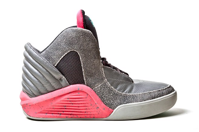 15-su-hop-tac-giay-the-thao-hip-hop-te-nhat-moi-thoi-dai