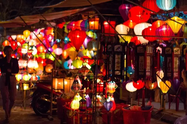 Tan mat ngam nhung hop banh Trung thu cua cac thuong hieu hang dau nhu Hermes, LV, Gucci: Chi nhin do "sang chanh" thoi cung thay ngon mieng roi