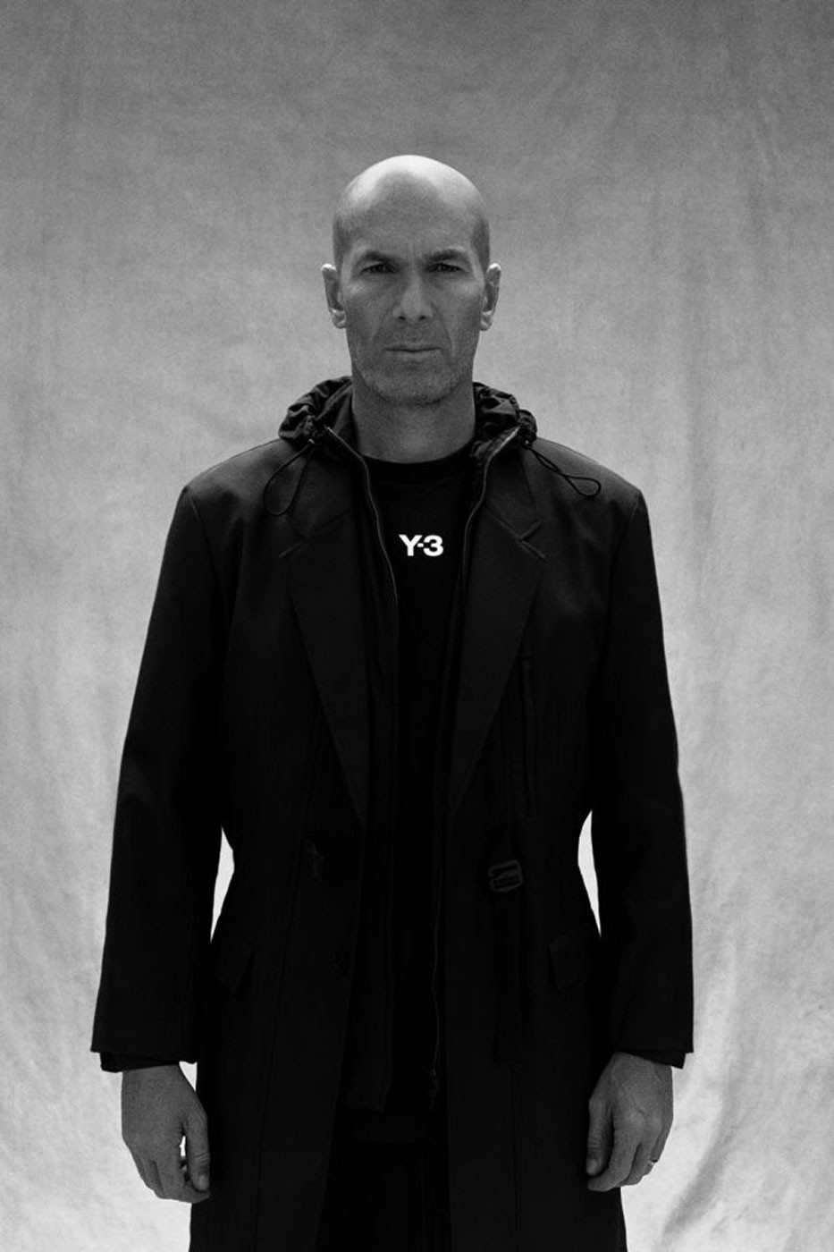 zinedine-zidane-mo-dau-chien-dich-ky-niem-20-nam-thanh-lap-y-3