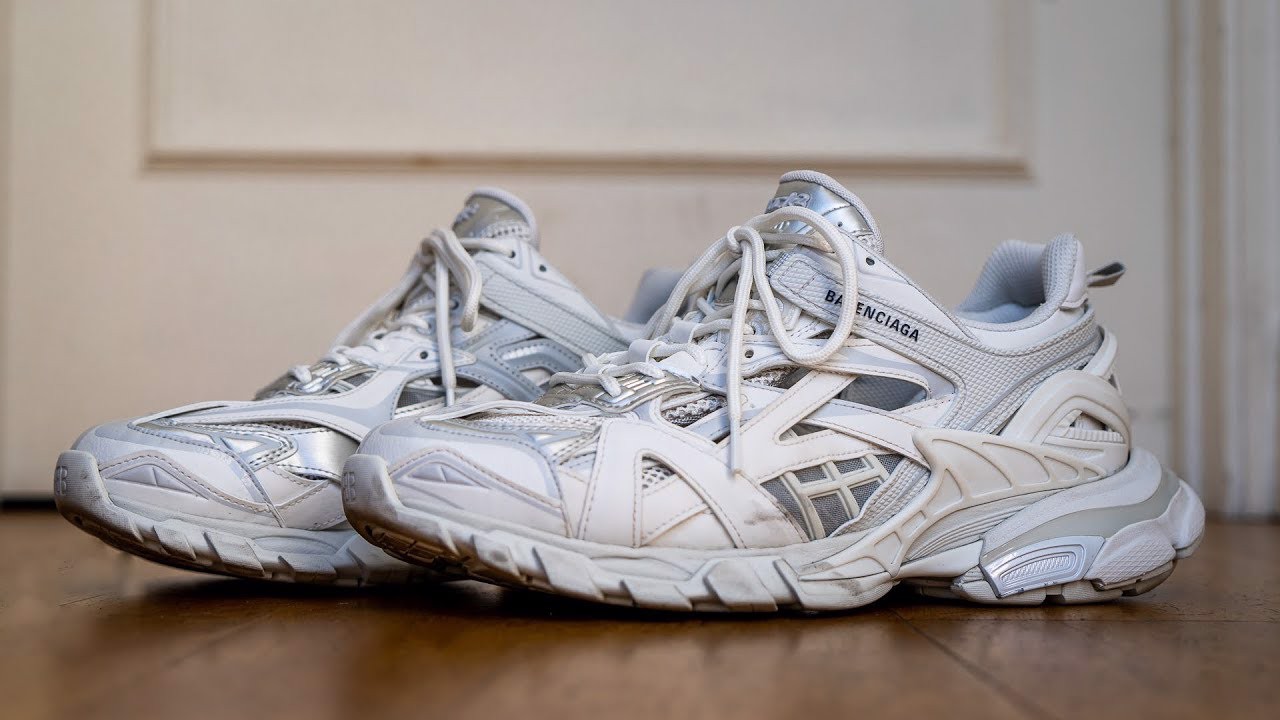 5-mau-giay-the-thao-lam-nen-ten-tuoi-cua-thuong-hieu-balenciaga