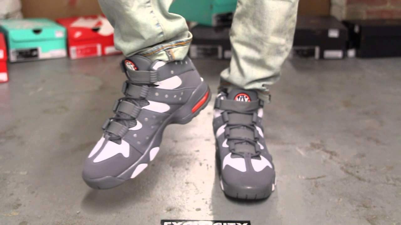 ban-tin-thoi-trang-sneaker-tong-hop-tat-ca-nhung-tin-tuc-xu-huong-moi-nhat