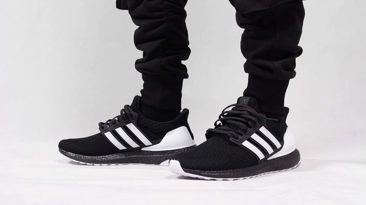 Adidas Ultraboost Qua Các Đời 1.0 – 2.0 – 3.0 – 4.0 Và Ultraboost 19 Có Gì  Cải Tiến? - Authentic-Shoes