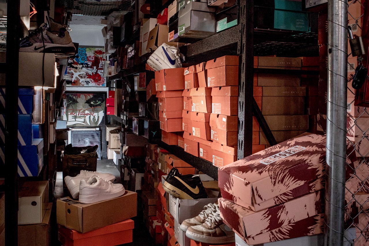 moi-quan-he-cua-simon-woody-wood-va-nike-air-force-1