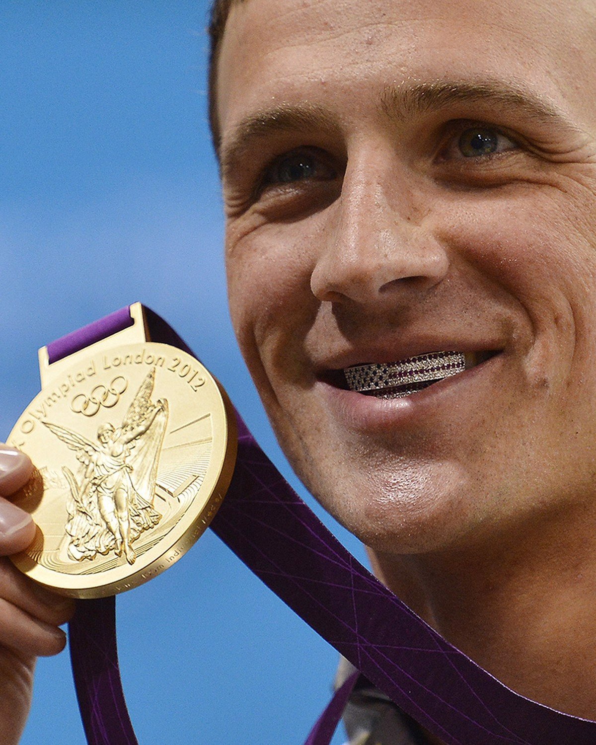 nhung-bo-quan-ao-doc-la-nhat-tai-cac-ki-the-van-hoi-olympic