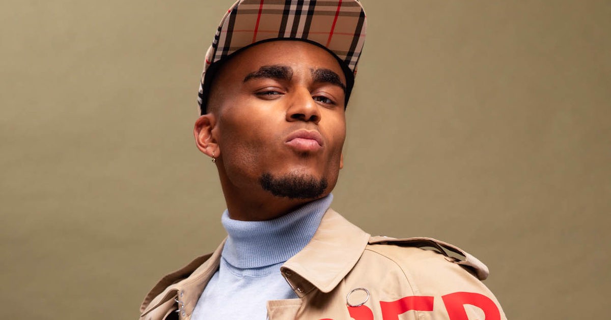 shopping-giay-the-thao-cung-hai-kich-gia-munya-chawawa