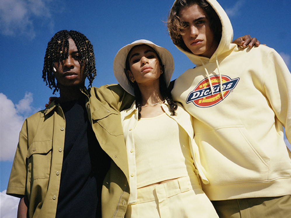 Hinh anh 6: 8 thuong hieu streetwear nhat dinh phai so huu trong mua thu dong 2022