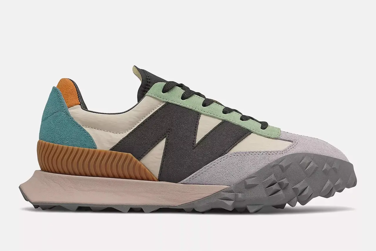 Su choang ngop den tu New Balance mang ten XC-72 "Bone/Multi"