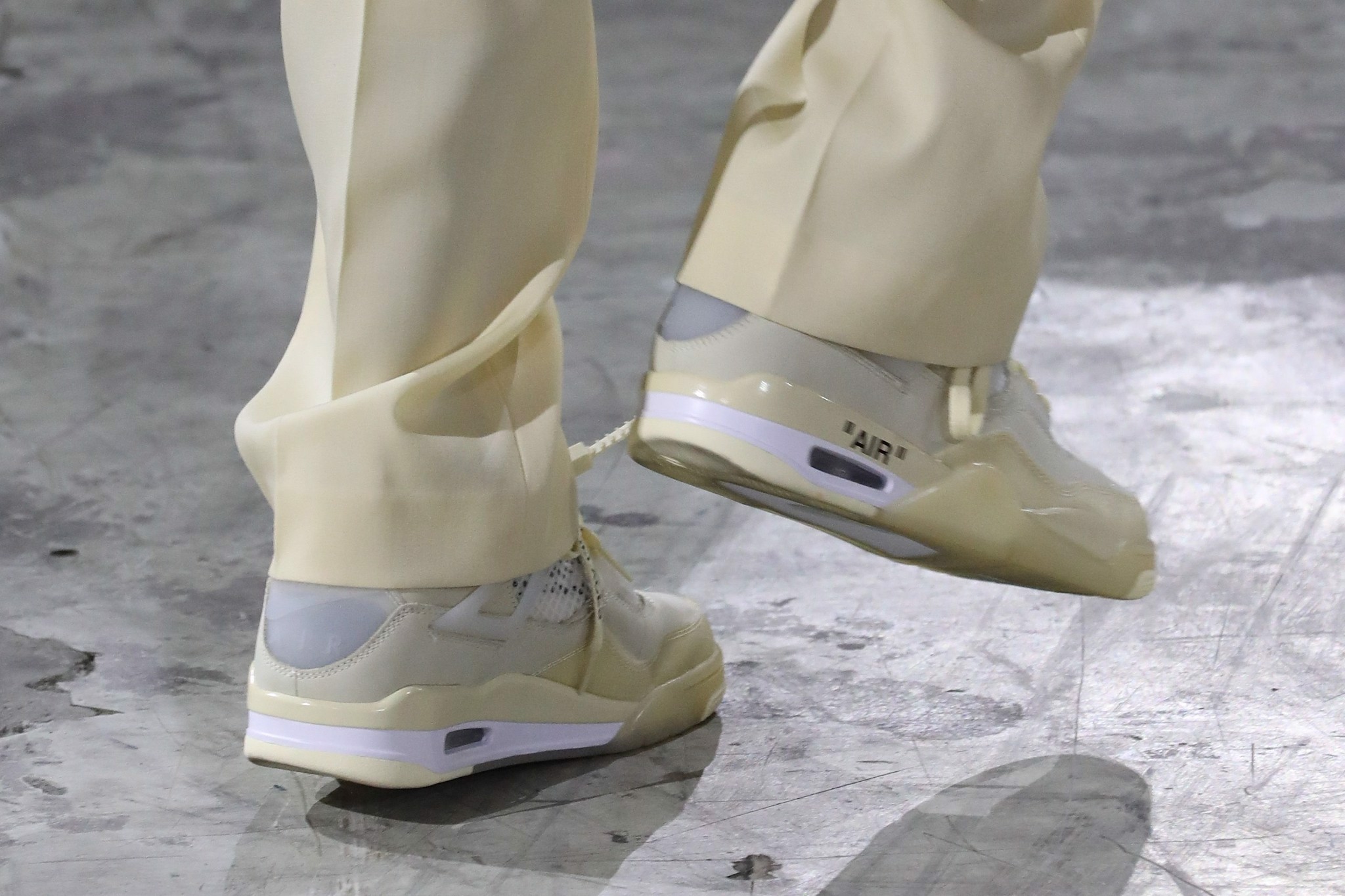 nhung-thiet-ke-sneaker-co-gia-tri-nhat-cua-virgil-abloh