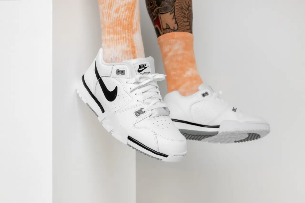 12 doi giay sneaker tot nhat voi gia chi duoi 100$ (Phan 1)