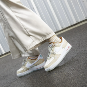 Giay Nike Air Force 1 Low 'Chinese New Year' FD4341-101