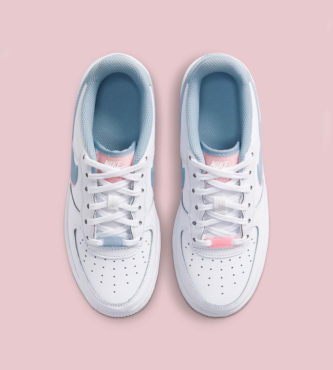 bieu-tuong-swoosh-hai-lop-mau-pastel-nhat-xuat-hien-tren-nike-air-force-low-danh-rieng-cho-cac-co-gai