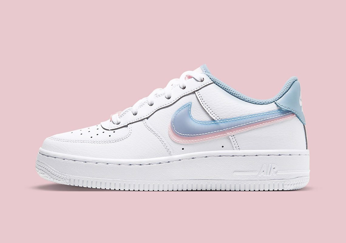 bieu-tuong-swoosh-hai-lop-mau-pastel-nhat-xuat-hien-tren-nike-air-force-low-danh-rieng-cho-cac-co-gai