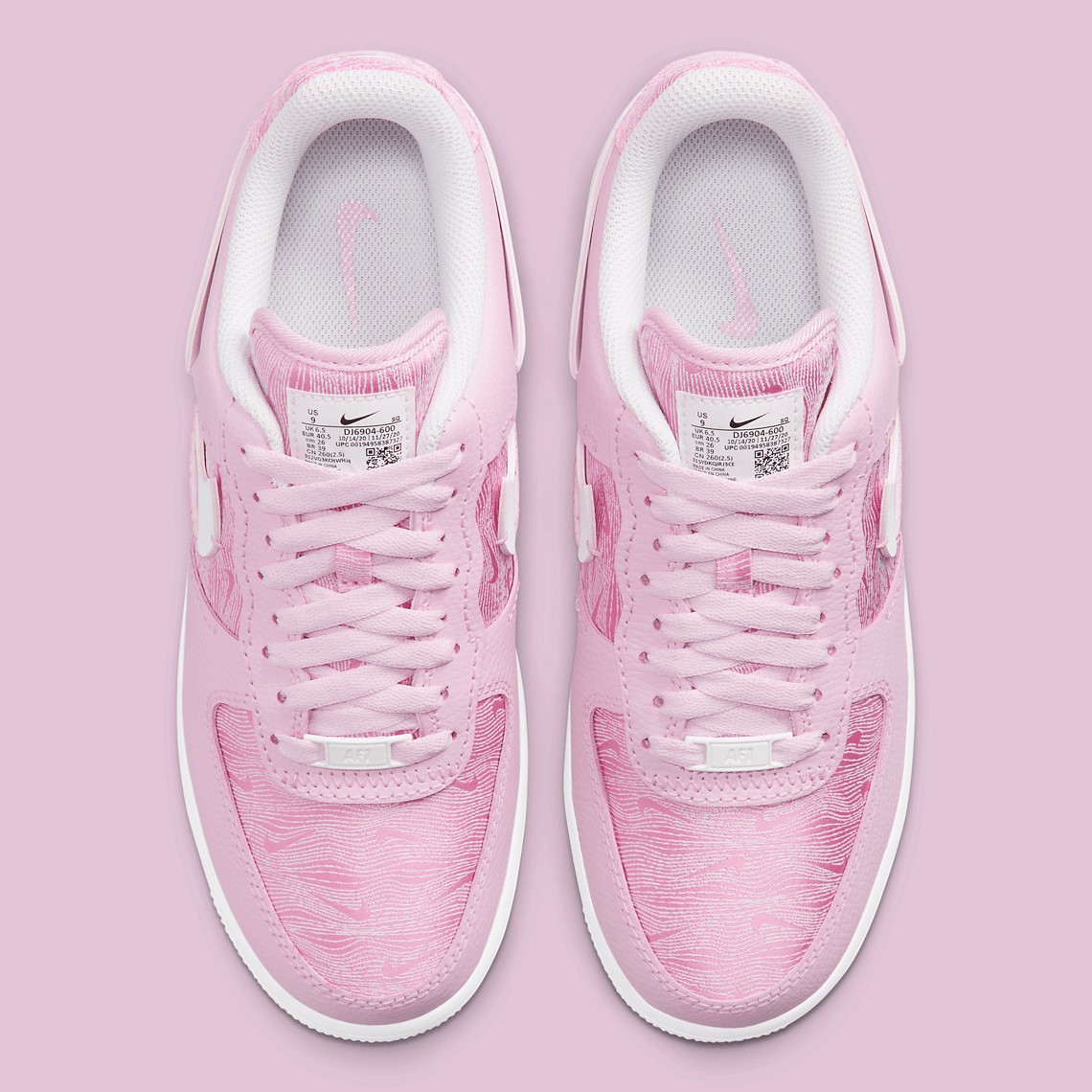 nike-air-force-1-lxx-pink-foam-voi-hoa-tiet-dia-hinh-theo-mua