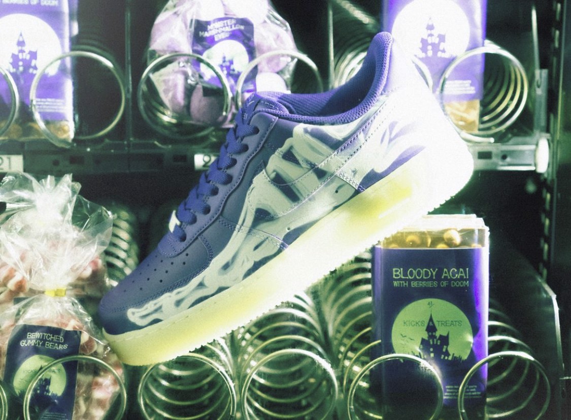 Hinh anh 3: Review giay: Nike Air Force 1 Skeleton Purple-Ma mi va day quyen ru