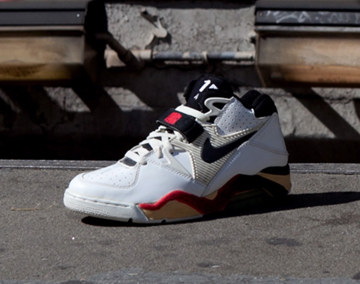 Hinh anh 7: Frank Cookie va moi nhan duyen ki la cung Union x Nike Air Force 180