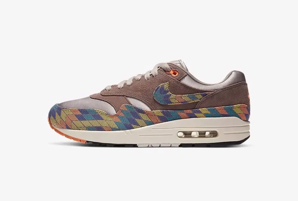 Nike Air Max 1 N7 - Hoa tiet 3D co chieu sau va ket cau sang trong