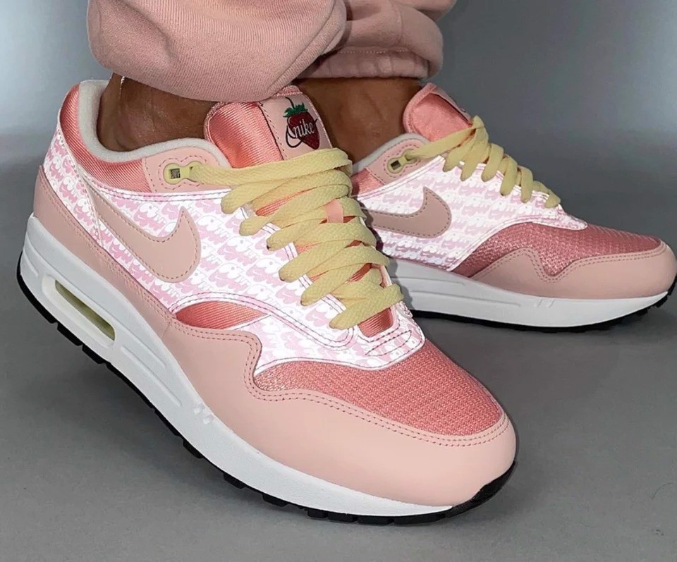 Nike Air Max 1 ‘Strawberry Lemonade’ vừa dâu tây vừa chanh tươi Hinh anh 2: Nike Air Max 1 ‘Strawberry Lemonade’ vua dau tay vua chanh tuoi