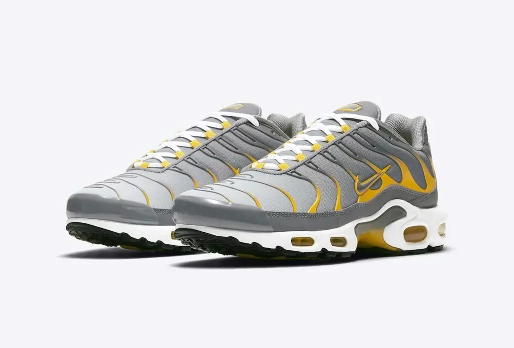 Soi xam Air Max Plus chuyen vang ao dieu