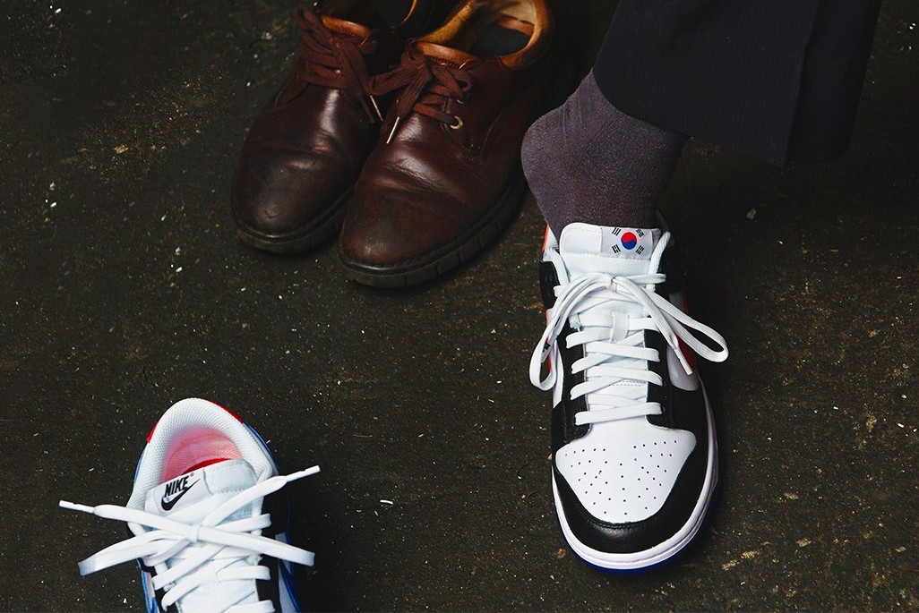 Hinh anh 2: Nike Dunk Low "Seoul" la mot loi chao gui toi dat nuoc Han Quoc