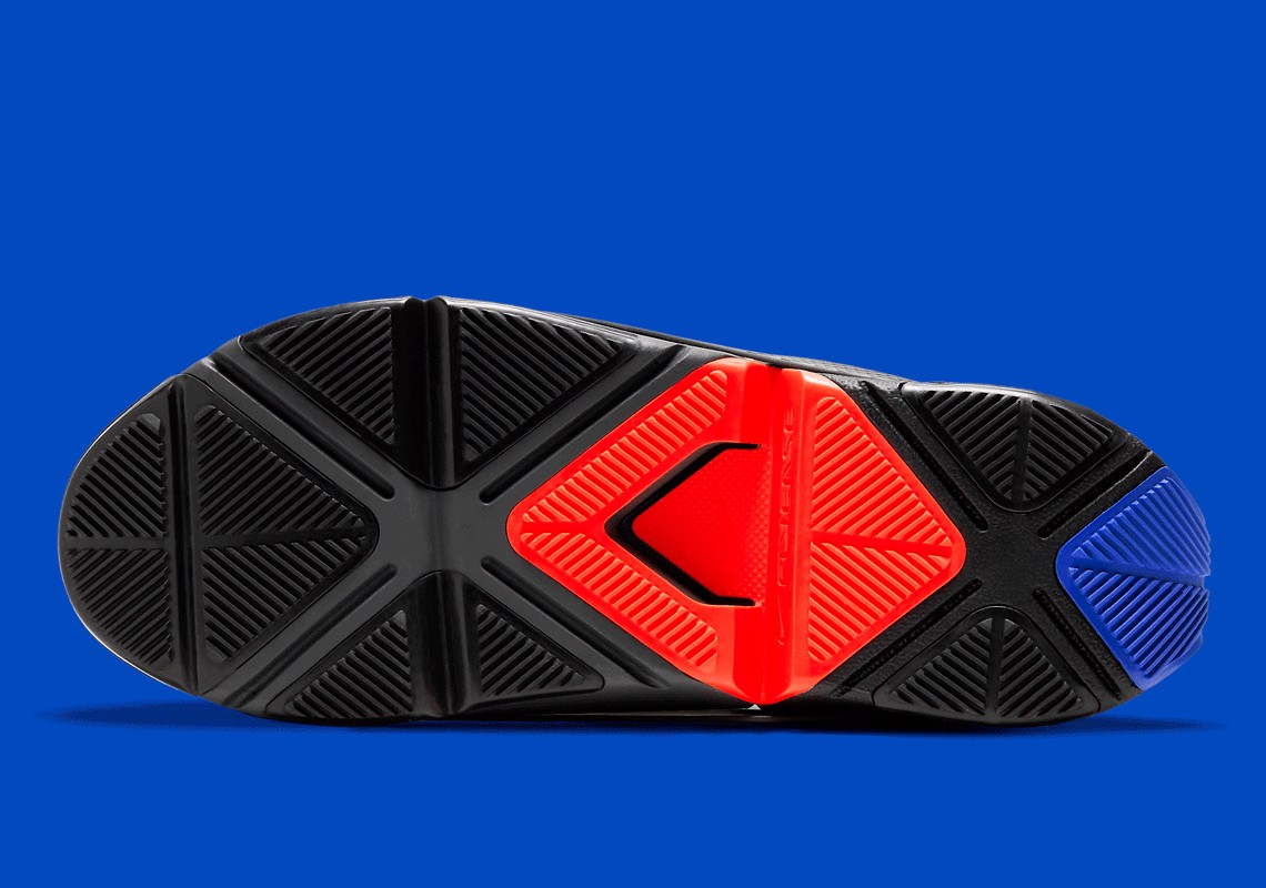 nike-chinh-thuc-ra-mat-the-go-flyease-doi-giay-thuc-su-ranh-tay-dau-tien-cua-hang