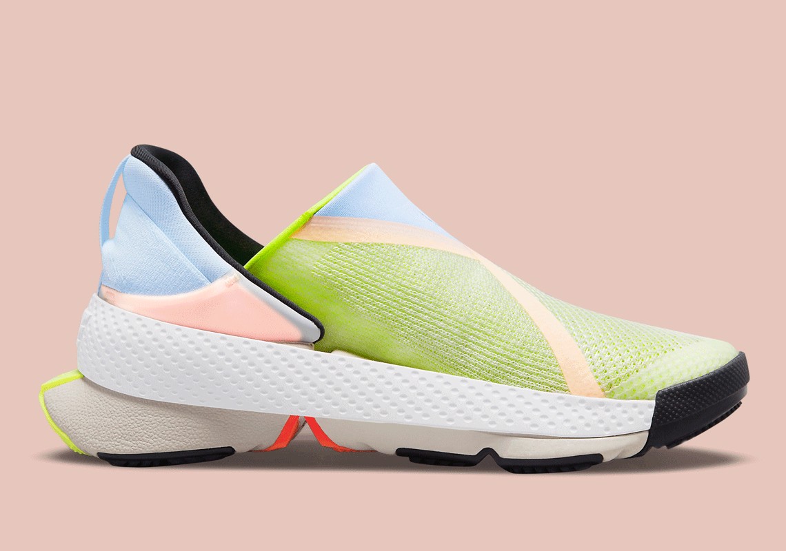 nike-chinh-thuc-ra-mat-the-go-flyease-doi-giay-thuc-su-ranh-tay-dau-tien-cua-hang