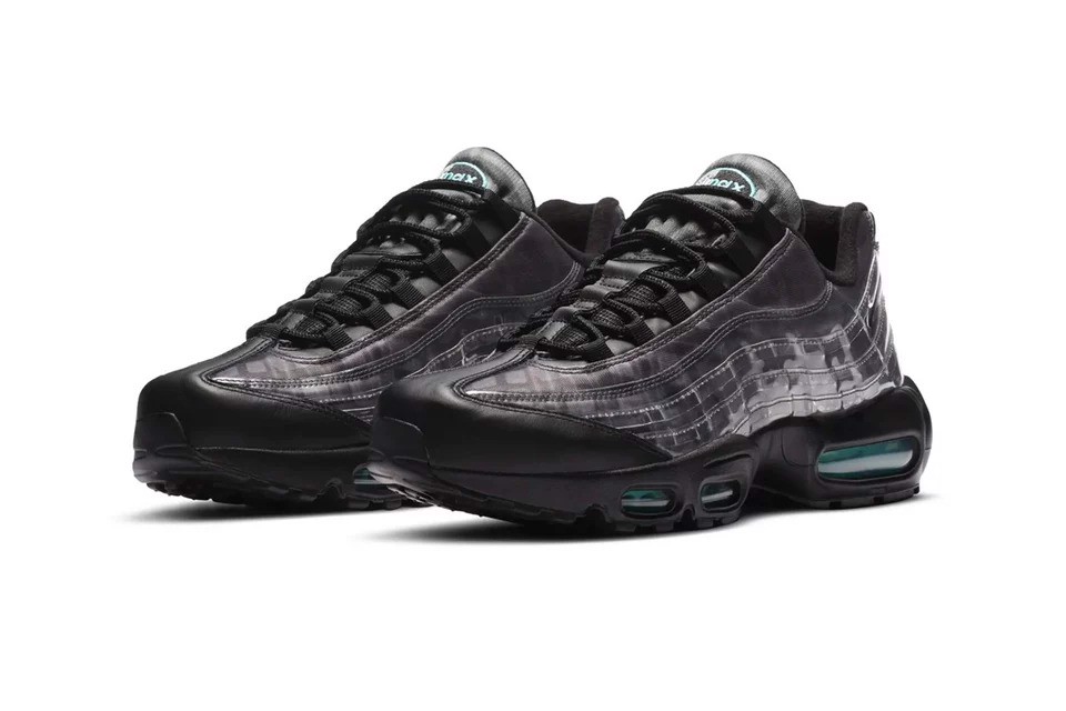 nike-mo-hinh-anh-x-ray-tren-doi-air-max-95-voi-hoa-tiet-grisly