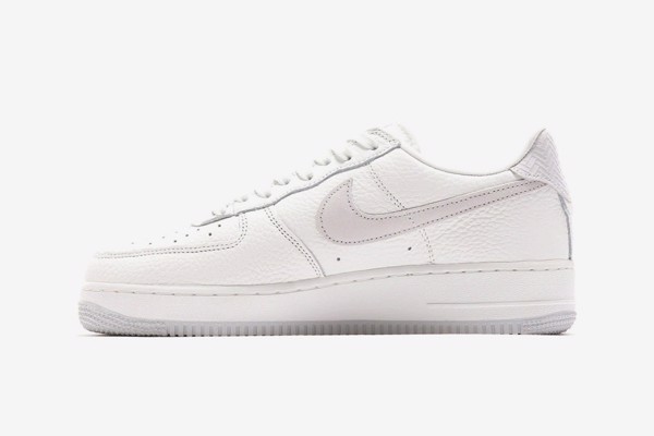 nike air force 1 luxe