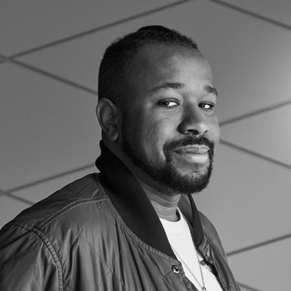 con-duong-moi-cua-nike-cung-doi-ngu-thiet-ke-cua-serena-williams