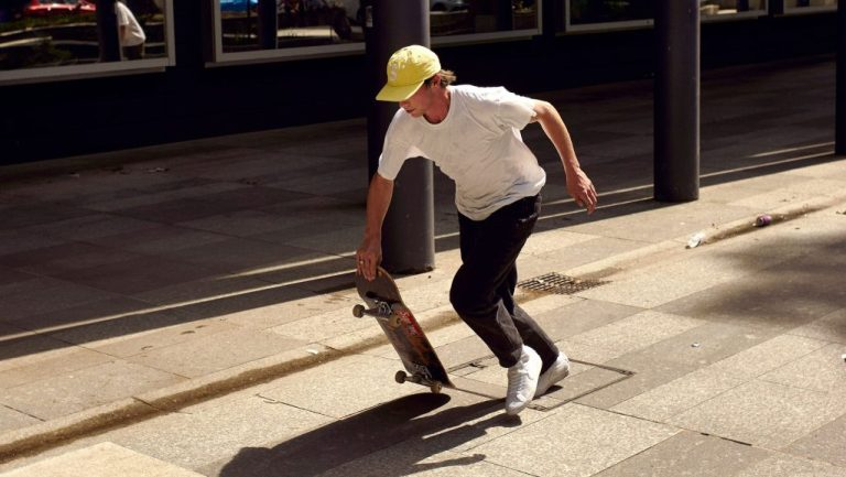 lich-su-cua-nike-blazer-tu-su-don-gian-di-len