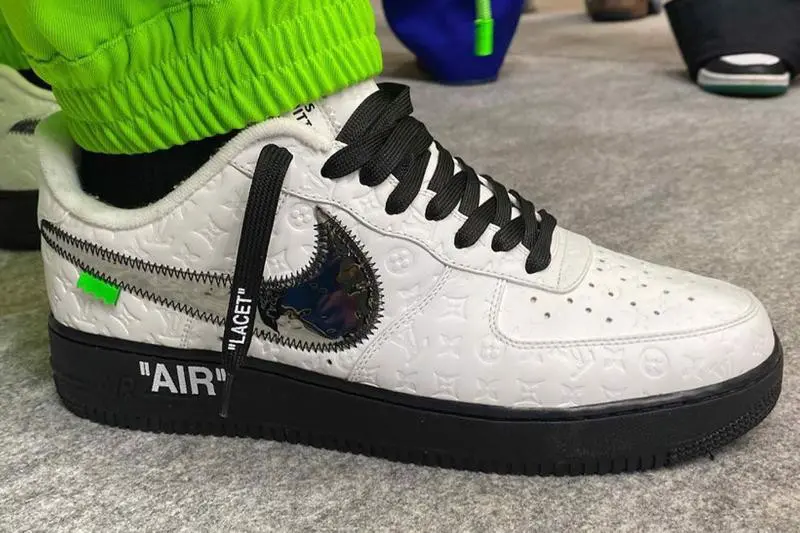 Virgil Abloh va man ra mat cua Louis Vuitton x Nike Air Force 1s