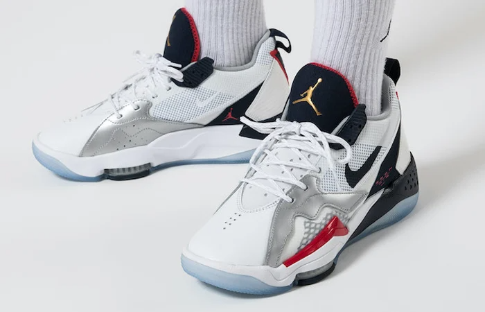 nhung-doi-giay-co-cong-nghe-zoom-tot-nhat-hien-nay