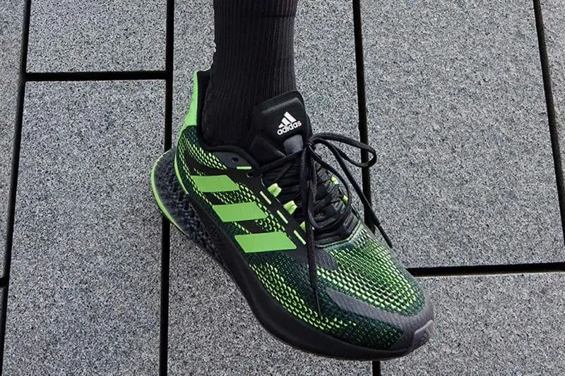 Mot ki nguyen moi cua Adidas mang ten 4DFWD "Signal Green"
