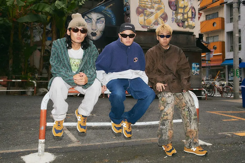 Chao don phong cach duong pho Nhat Ban voi New Balance 574 cua BILLY's Tokyo