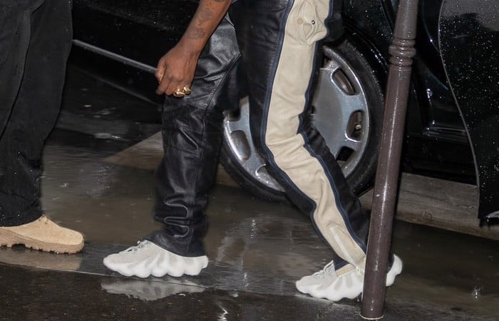 yeezy calcite on feet