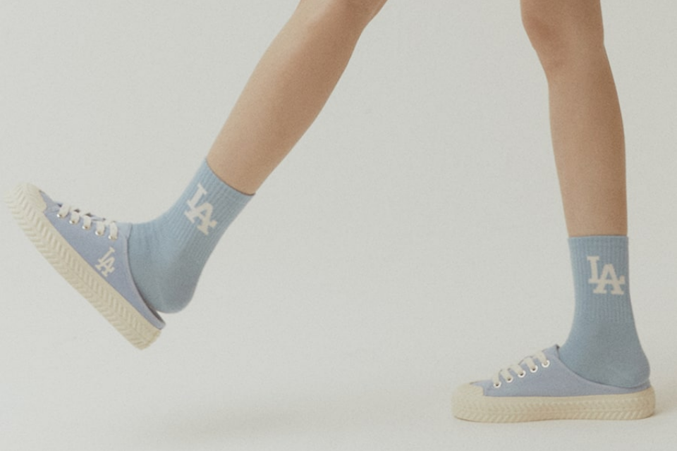 top-5-doi-giay-dap-got-mlb-mule-duoc-san-lung-nhat-hien-nay