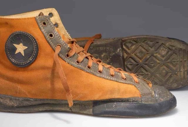 cach-ma-van-hoa-giay-the-thao-thong-tri-the-gioi