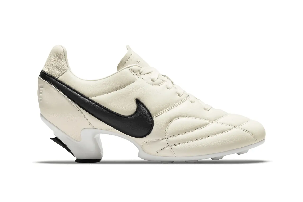 Hinh anh chinh thuc ve phien ban Nike x CDG Premier Heels