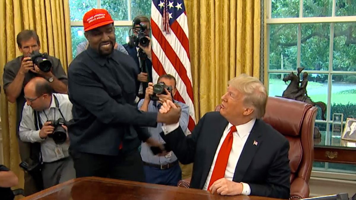 cach-kanye-west-lam-nen-su-thanh-cong-cua-thuong-hieu-yeezy