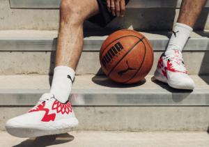 Giay Puma Team Colors 'White High Risk Red' 376941-10