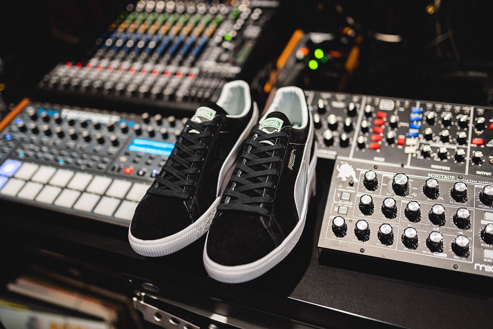 Hinh anh 4: Nhung doi giay da lon Puma “Made In Japan” mang den ve ngoai mang tinh bieu tuong voi tieu chuan tay nghe cao