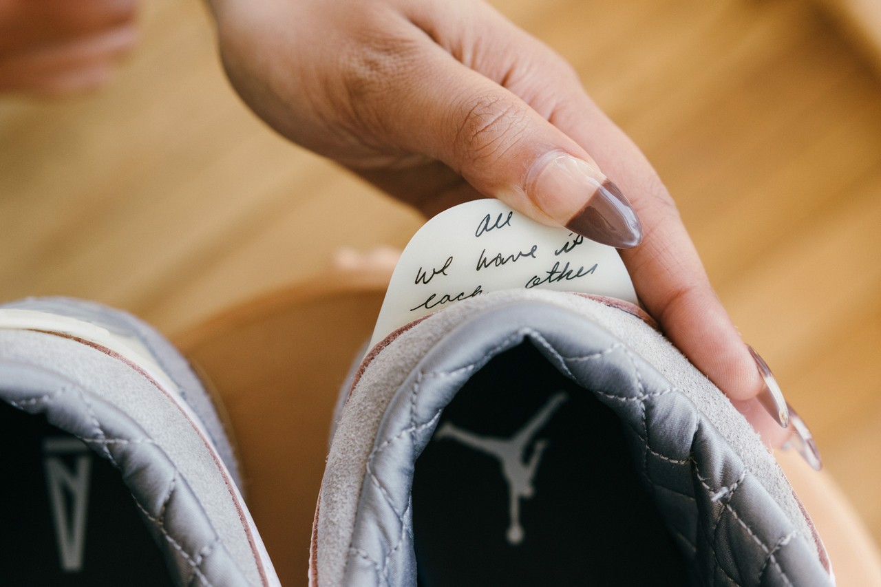 bang-xep-hang-10-doi-giay-tuyet-voi-nhat-nam-2021-07-2021