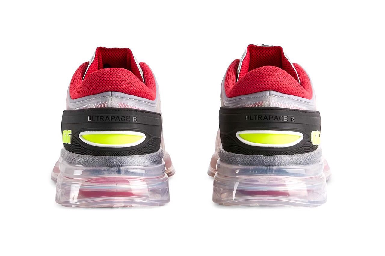 gucci-tao-ra-phien-ban-ultrapace-r-lam-hoan-toan-tu-cao-su-trong-suot