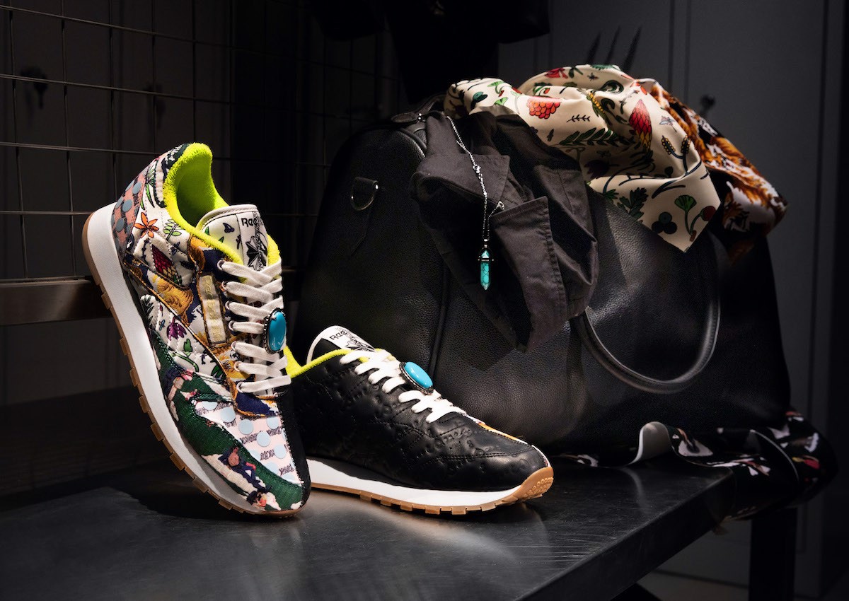 mot-ve-tham-quan-toi-cong-vien-ky-jura-cung-reebok