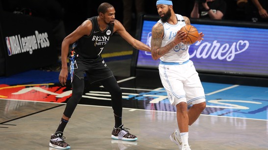 danh-gia-ve-mau-giay-thua-moi-nhat-cua-kevin-durant-mang-ten-kd-14