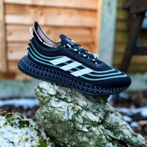 Giay Adidas 4dfwd X Parley 'Black' GX6313